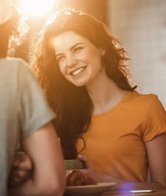 What Are Porcelain Veneers? A Complete Guide for Calgary Patients